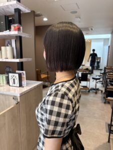 小倉ボブ　くせ毛