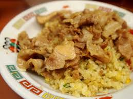 娘娘　肉焼き飯　小倉　北九州　sourire 美容室　